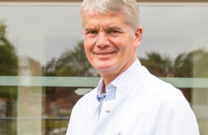 Prof. Dr. Dr. Hermann Reichenspurner, Chef des Universitären Herzzentrums (UHZ)