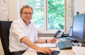Prof. Dr. Matthias Rostock leitet die Achtsamkeitsstudie